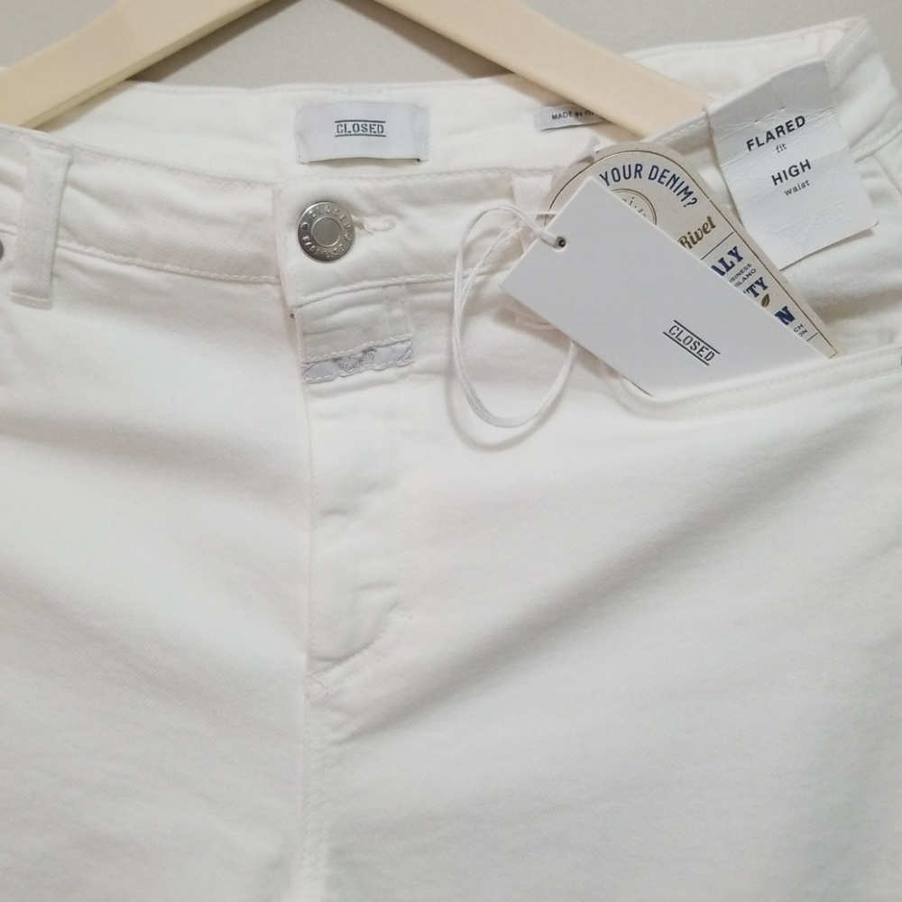 Closed  white jeans